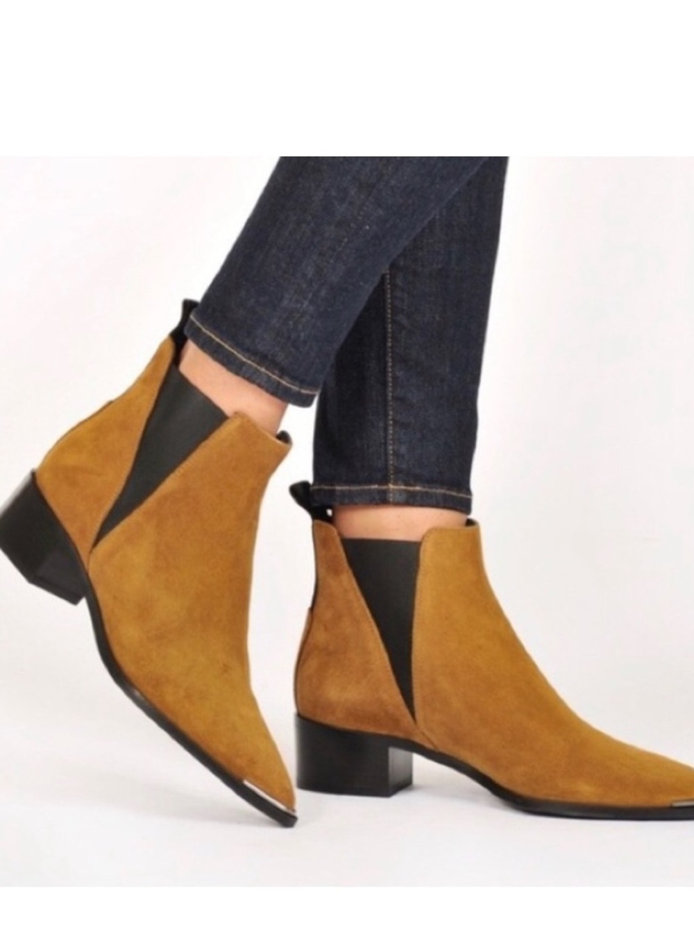 Acne studios Jensen Suede Pointed-Toe Ankle Boots eu39